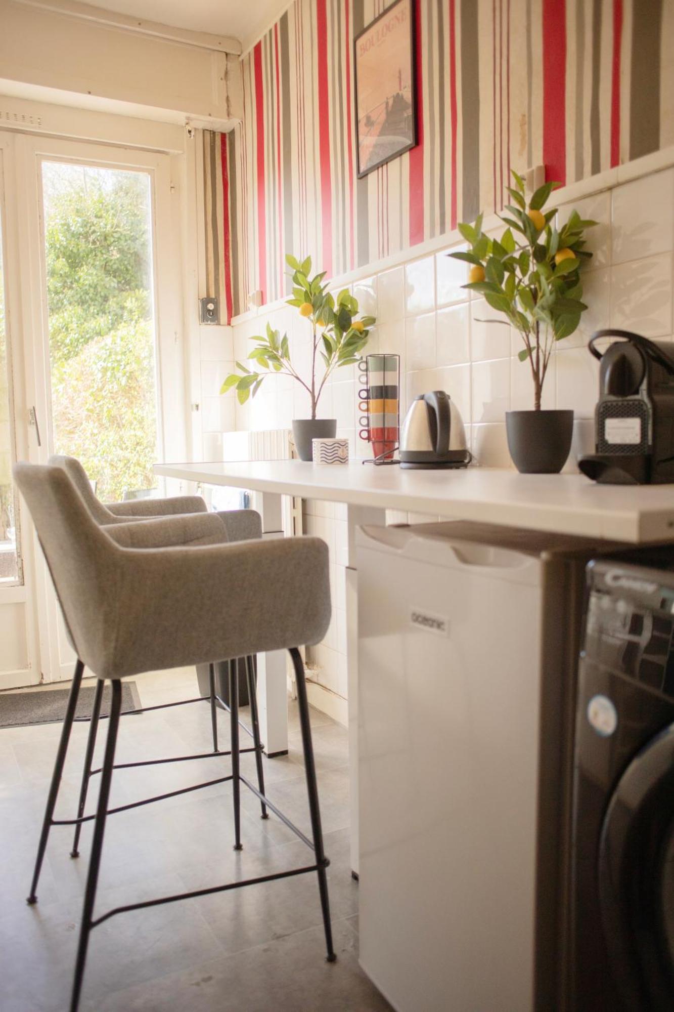 Spa , Jardin 250M2 Et Appartement Cosy De 60 M2 Au Centre Boulogne-sur-Mer Extérieur photo