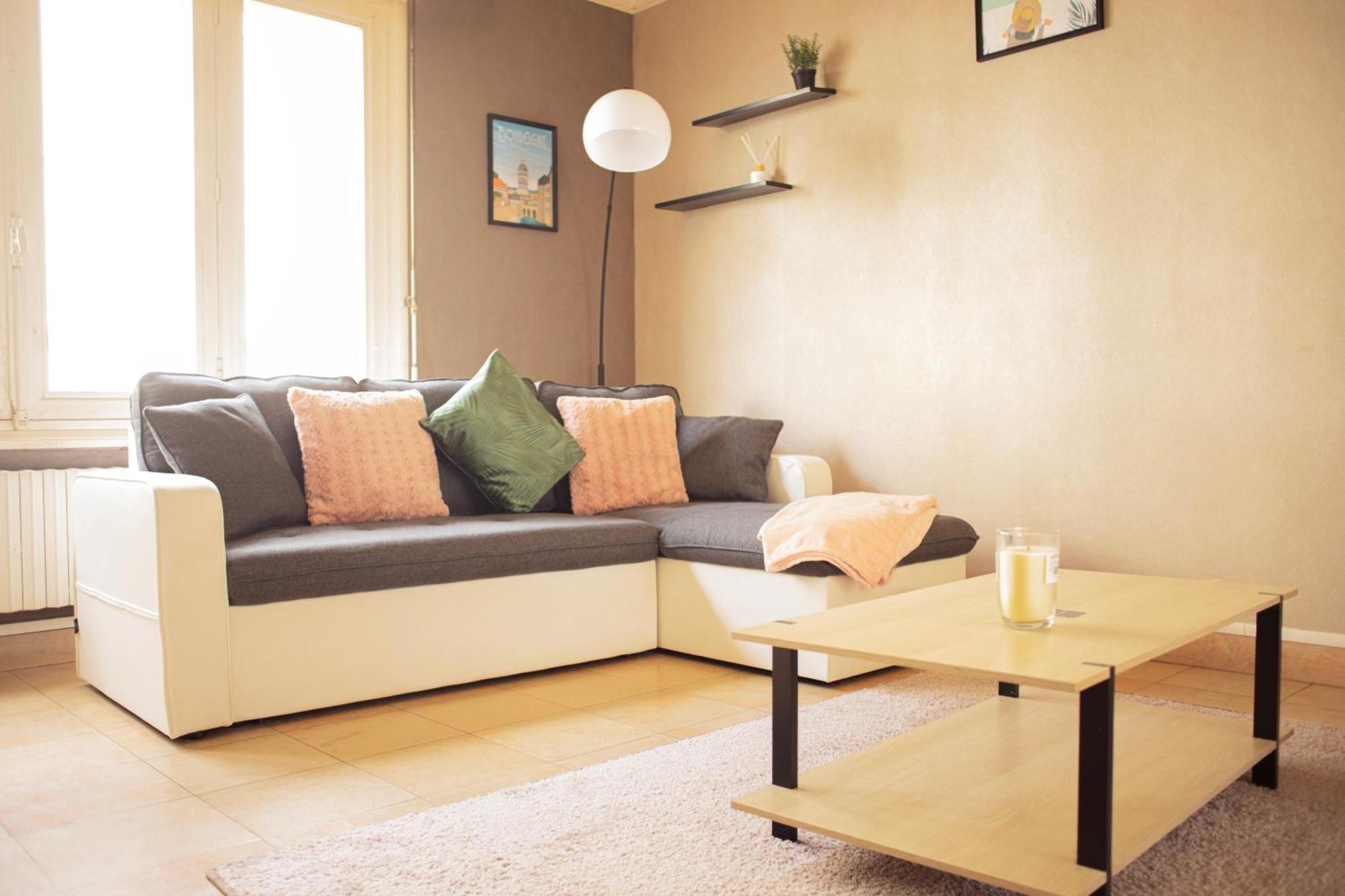 Spa , Jardin 250M2 Et Appartement Cosy De 60 M2 Au Centre Boulogne-sur-Mer Extérieur photo