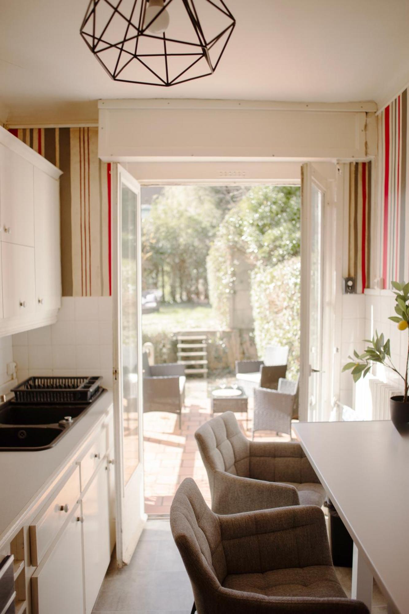 Spa , Jardin 250M2 Et Appartement Cosy De 60 M2 Au Centre Boulogne-sur-Mer Extérieur photo